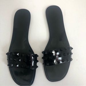 Black Plastic Slippers